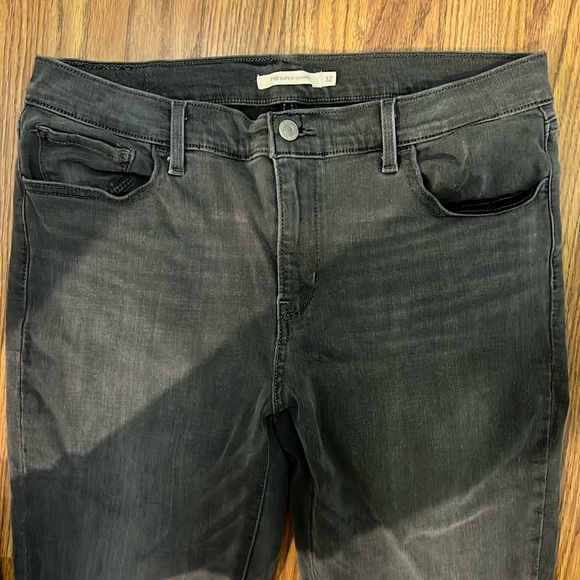 Levi's 710 Super Skinny Leg Jeans - Picture 3 of 6